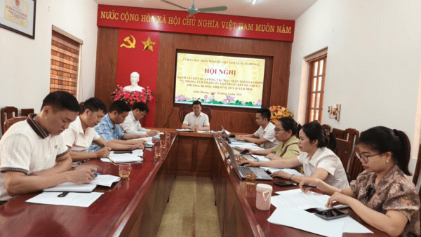 ỦY BAN MẶT TRẬN TỔ QUỐC VIỆT NAM XÃ XUÂN DƯƠNG TỔ CHỨC HỘI NGHỊ ĐÁNH GIÁ CÔNG TÁC MẶT TRẬN QUÝ I NĂM 2026, PHƯƠNG HƯỚNG NHIỆM VỤ QUÝ II NĂM 2026