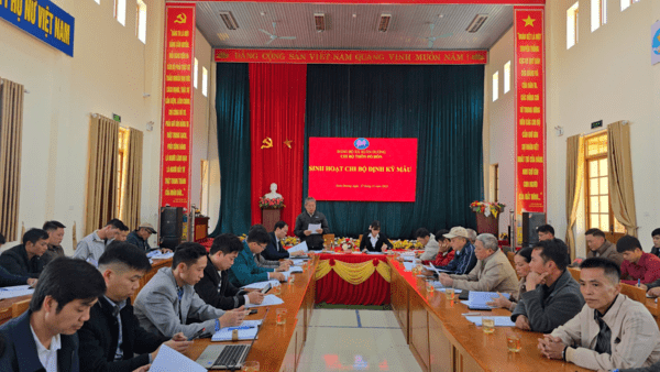 Chi bộ thôn Pò Đồn thuộc xã Xuân Dương: Tổ chức sinh hoạt định kỳ mẫu