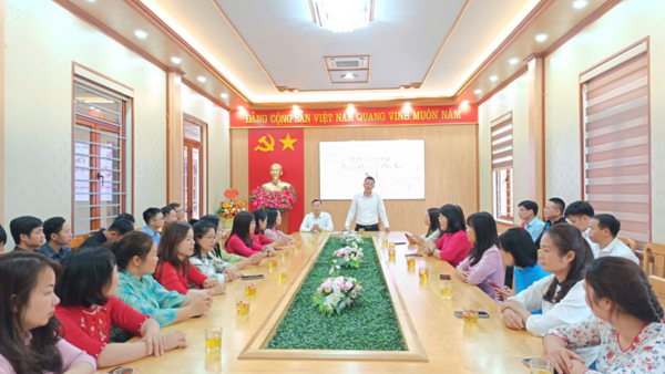 XÃ XUÂN DƯƠNG TỔ CHỨC TỌA ĐÀM  KỶ NIỆM NGÀY QUỐC TẾ PHỤ NỮ 08/3