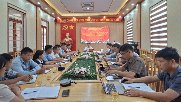 ĐẢNG ỦY XÃ XUÂN DƯƠNG: LÀM VIỆC VỚI CÁC CHI BỘ SAU SẮP XẾP THÔN TRÊN ĐỊA BÀN XÃ